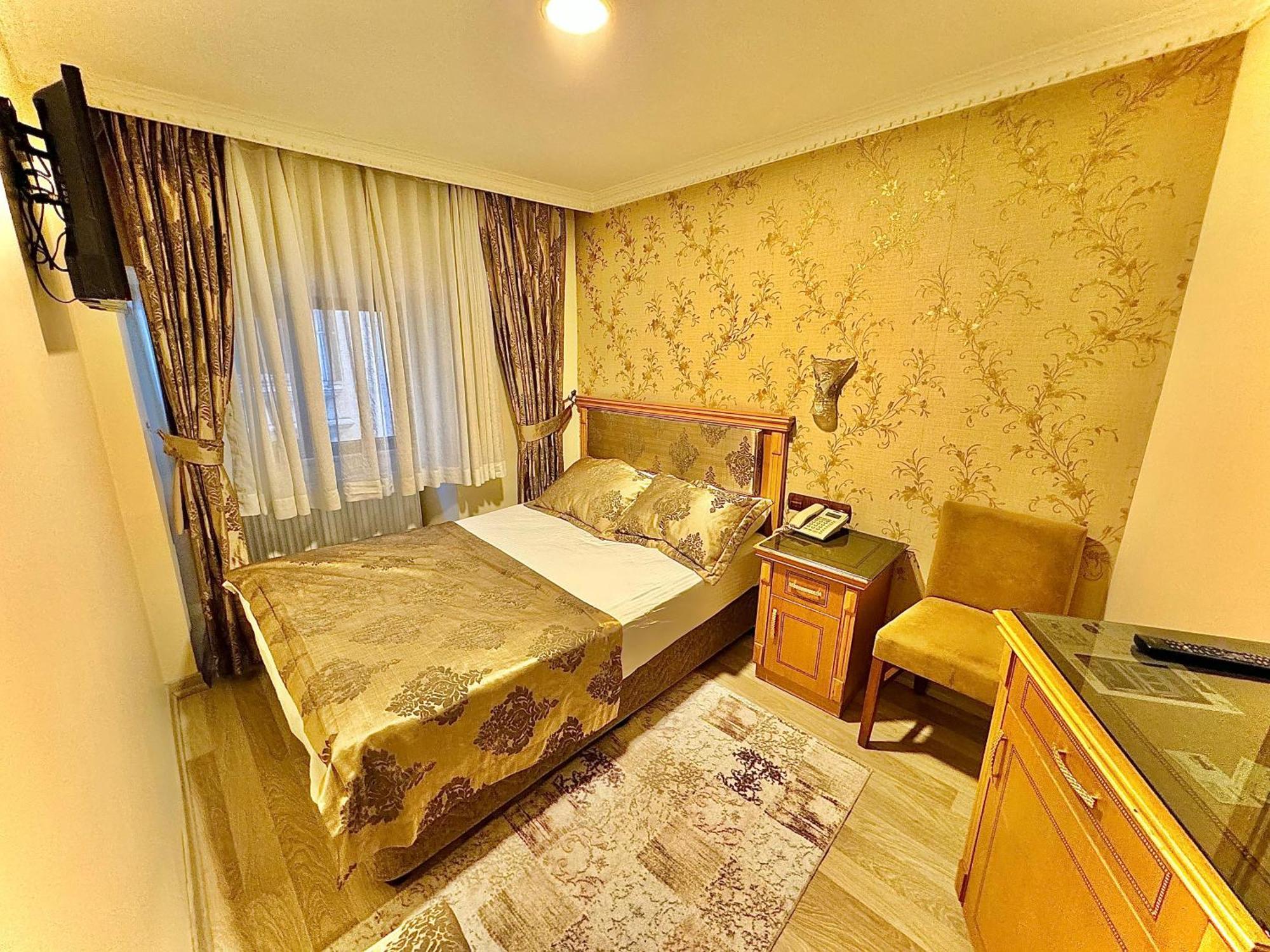 แกรนด์ ปาปิรุส โฮเต็ล Hotel อิสตันบูล ภายนอก รูปภาพ